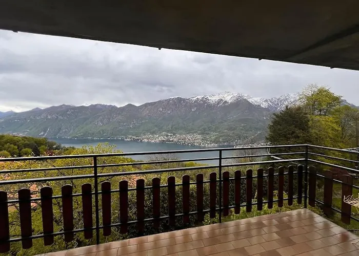 Andrea's View House - Bellagio Apartment Civenna